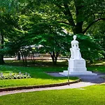 Laubenapartment 梅拉诺