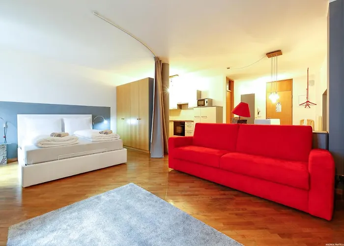 Laubenapartment アパート メラーノ